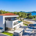 Cozy In With Sauna Tatil Evi Biograd Na Moru